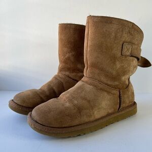 UGG Women's Remora Chestnut Suede Boots Size 6